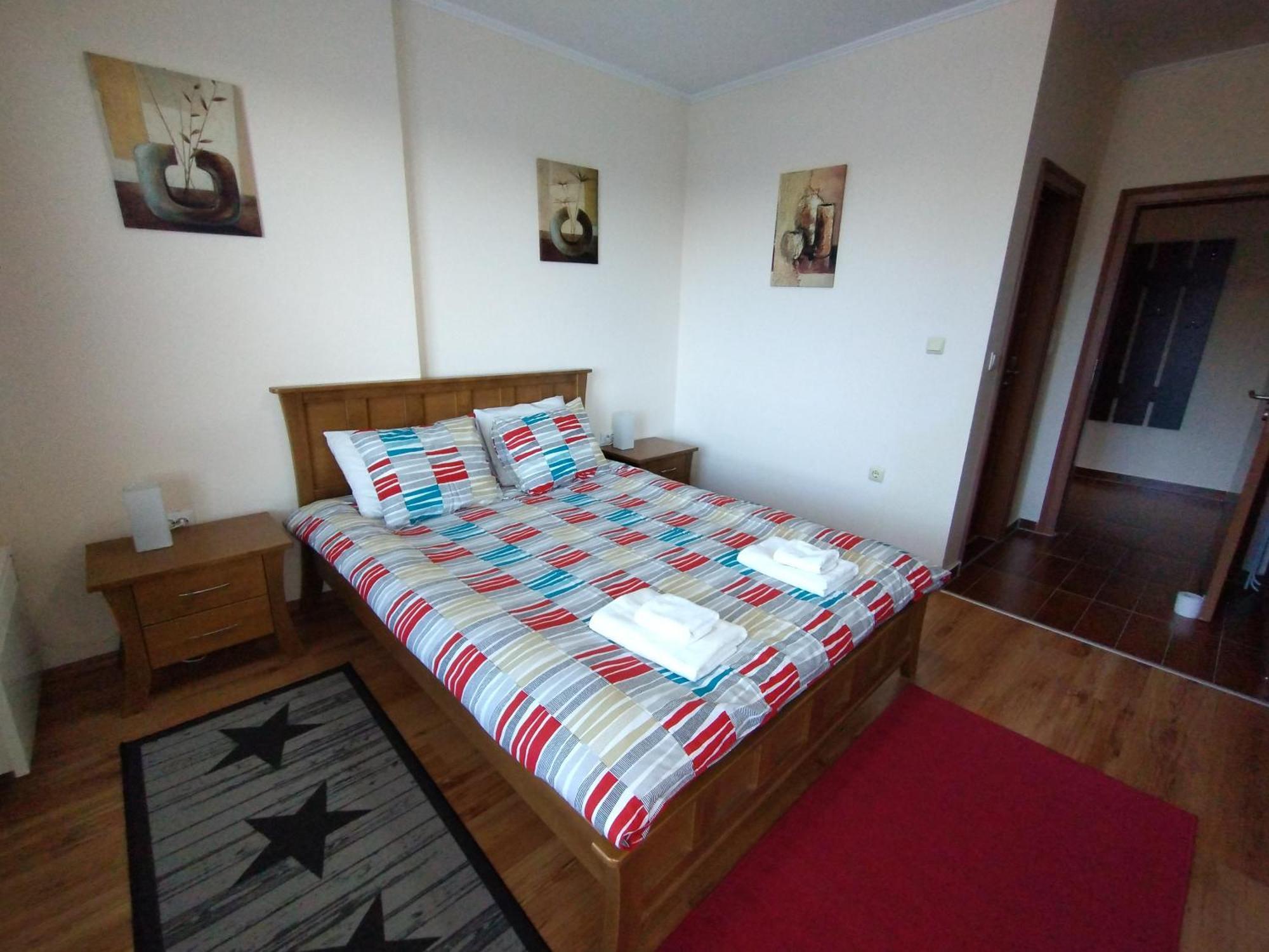 Cedar Lodge 4 Self-Catered Apartment Bansko Extérieur photo